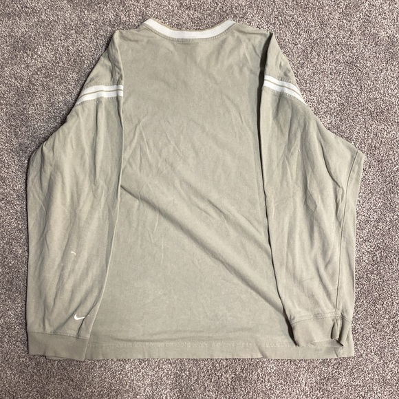 Vintage 90s Nike Sweatshirt - Picture 10 of 10